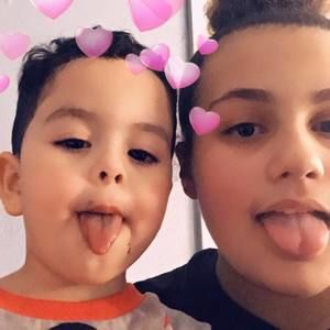 Meet your Posher, Emma